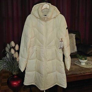 DKNY LONG PUFFER COAT